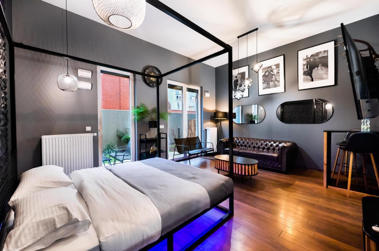 New Praga Ladies' & Gentlemen'S Apartments Βαρσοβία Εξωτερικό φωτογραφία