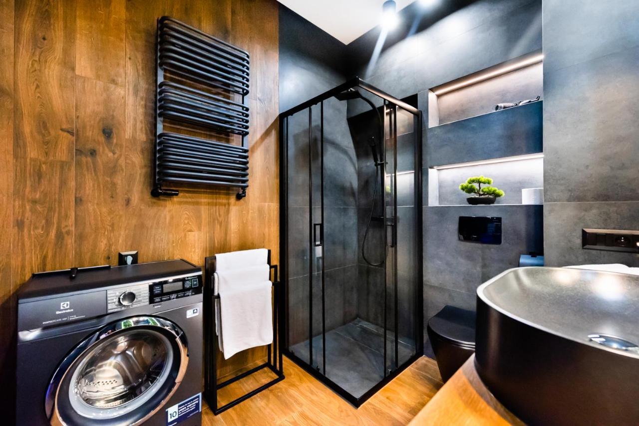 New Praga Ladies' & Gentlemen'S Apartments Βαρσοβία Εξωτερικό φωτογραφία