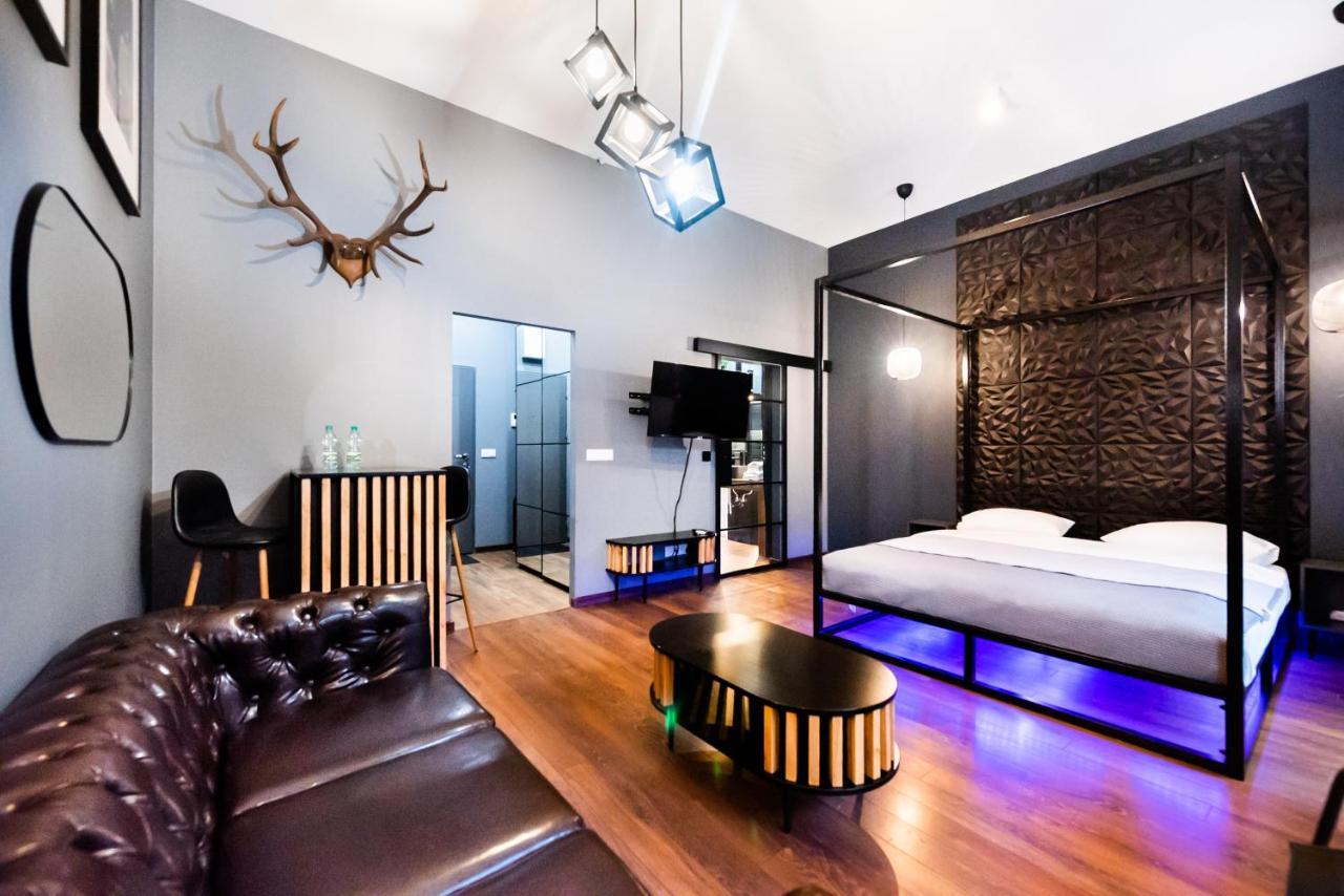 New Praga Ladies' & Gentlemen'S Apartments Βαρσοβία Εξωτερικό φωτογραφία