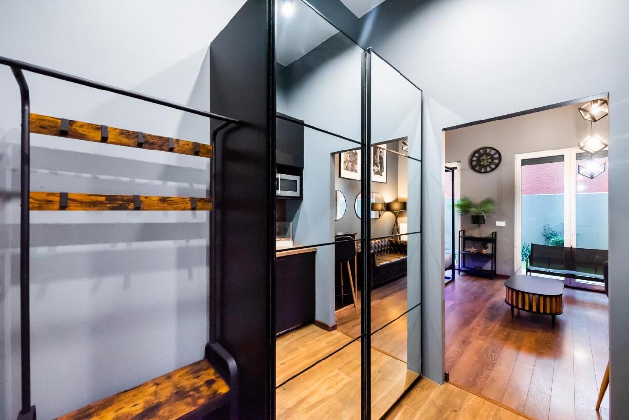New Praga Ladies' & Gentlemen'S Apartments Βαρσοβία Εξωτερικό φωτογραφία